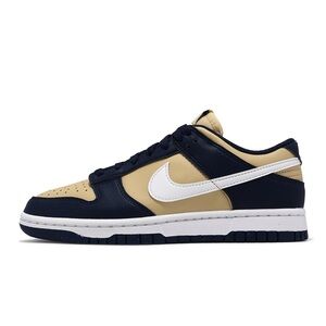 WMNS Dunk Low ‘Next Nature’